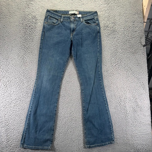 Levi's Denim - Levi's 518 Jeans Women 11 Blue Cotton Denim Bootcut Faded Utility Travel Stretch